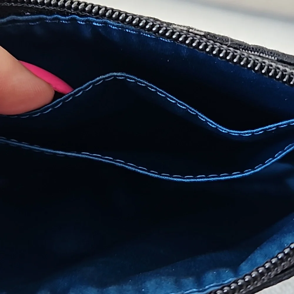 Coach wristlet - Picture 6 of 9